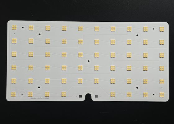 232 CHIẾC Mô-đun LED SMD 3030 với Ống kính đèn đường PC cấp quang học góc chùm 115x150 độ