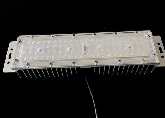 84LED 60 độ SMD3030 Linh kiện đèn đường LED 140lm / w